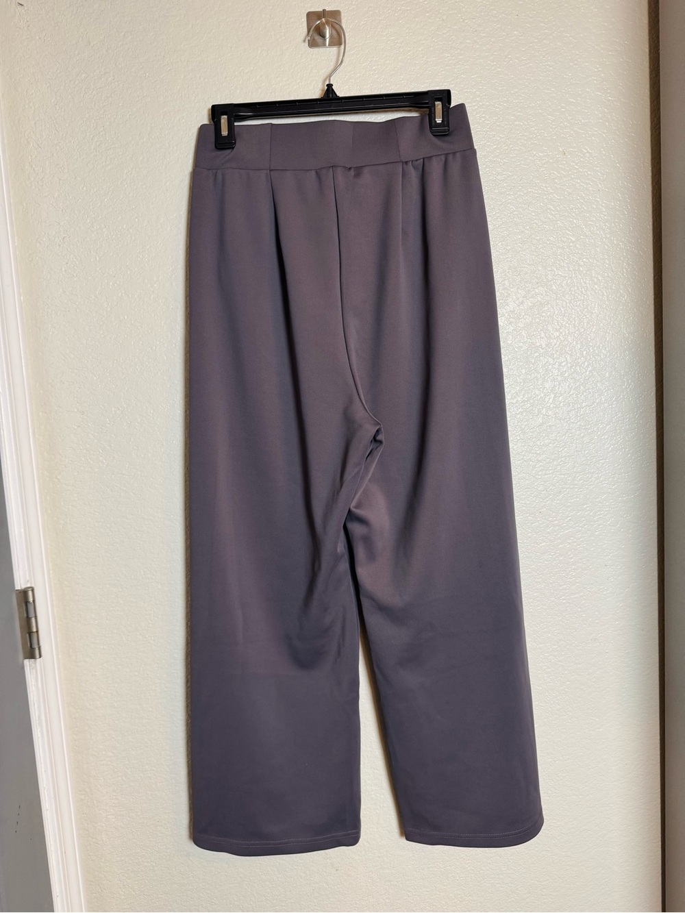 Adidas Gray High Waisted Athletic Sweatpants NWOT - Picture 3 of 7